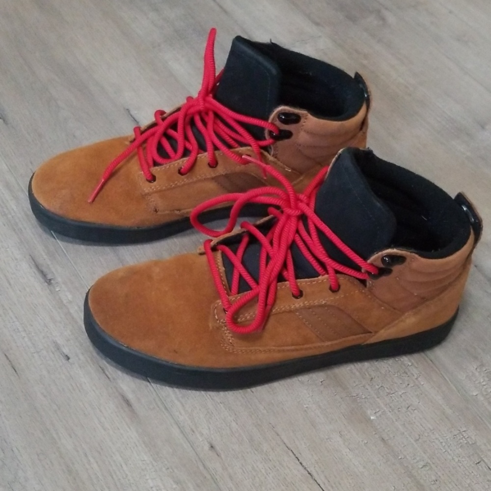 Supra Suede